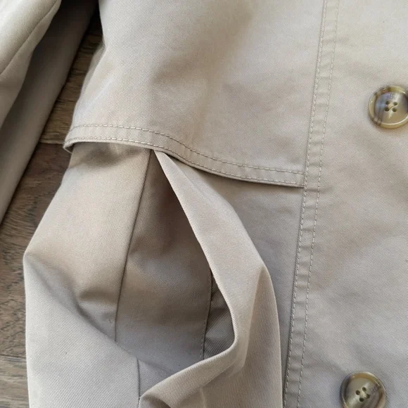 BANANA REPUBLIC Short Trench - Picture 3 of 5